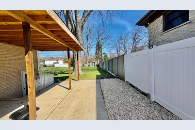 1895 Birch Street, Des Plaines, IL 60018 - Photo 3