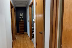 1895 Birch St, Des Plaines, IL 60018 - Photo 9