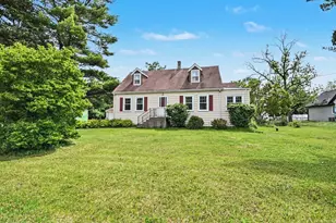 8901 Elm Ave, Burr Ridge, IL 60527 - Photo 1