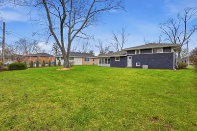 1430 E Emmerson Lane, Mount Prospect, IL 60056 - Photo 27
