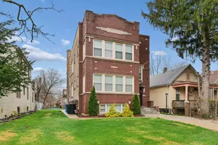 10226 S Charles St, Chicago, IL 60643 - Photo 1