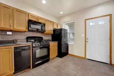 7223 N Damen Avenue, Chicago, IL 60645 - Photo 5