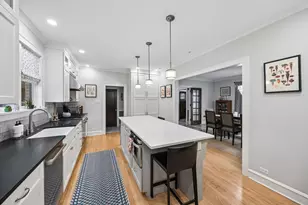 943 N Oak Park Ave, Oak Park, IL 60302 - Photo 15