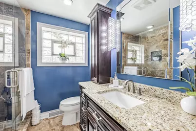 9220 S Avers Avenue, Evergreen Park, IL 60805 - Photo 11