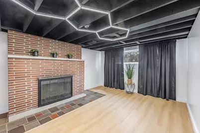 9220 S Avers Avenue, Evergreen Park, IL 60805 - Photo 23