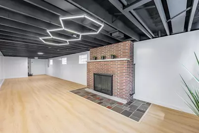 9220 S Avers Avenue, Evergreen Park, IL 60805 - Photo 21