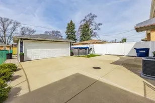 9220 S Avers Ave, Evergreen Park, IL 60805 - Photo 37