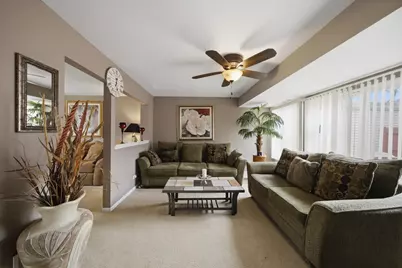 1615 Victoria Park Circle, Aurora, IL 60504 - Photo 3