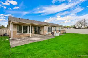 571 Welter Dr, Wood Dale, IL 60191 - Photo 15