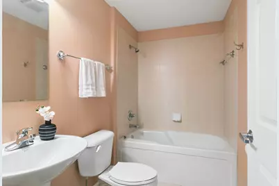 8340 Callie Avenue #402, Morton Grove, IL 60053 - Photo 13