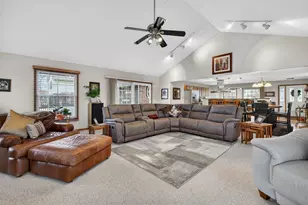 2388 Indian Grass Rd, Morris, IL 60450 - Photo 13