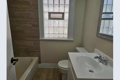 10211 S Peoria Street, Chicago, IL 60643 - Photo 7