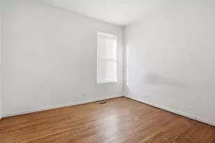 7223 S Coles Ave, Chicago, IL 60649 - Photo 7