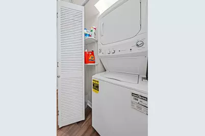 1928 N Kedzie Avenue #103, Chicago, IL 60647 - Photo 19