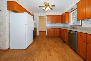 2805 Coventry Ct, Bloomington, IL 61704 - Photo 15