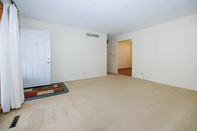 2805 Coventry Court, Bloomington, IL 61704 - Photo 5