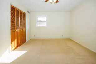 2805 Coventry Ct, Bloomington, IL 61704 - Photo 31