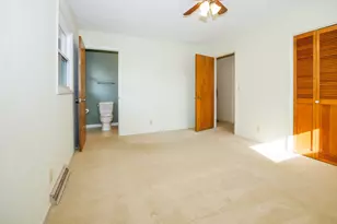 2805 Coventry Ct, Bloomington, IL 61704 - Photo 33