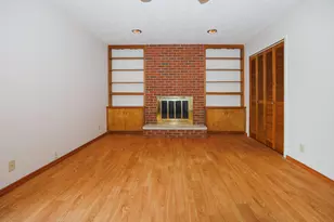 2805 Coventry Ct, Bloomington, IL 61704 - Photo 17