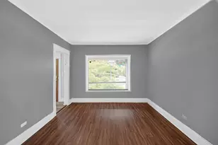 72 E 136th St, Riverdale, IL 60827 - Photo 3