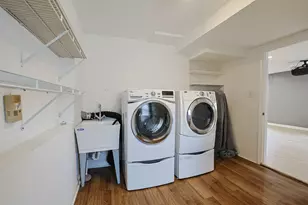 18W194 Claremont Dr, Darien, IL 60561 - Photo 17