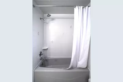 [Address not provided], Justice, IL 60458 - Photo 7