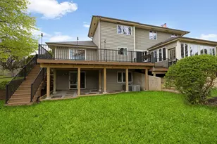 5N191 Fox Bluff Dr, Saint Charles, IL 60175 - Photo 27