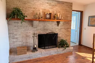 106 W 5th St, McNabb, IL 61335 - Photo 3