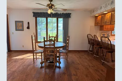 106 W 5th Street, McNabb, IL 61335 - Photo 11