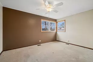 3717 Oriole Ln, Rolling Meadows, IL 60008 - Photo 9