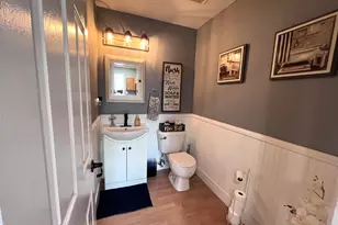 2409 Geneva Ln, Montgomery, IL 60538 - Photo 9