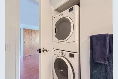 711 W Gordon Terrace #701, Chicago, IL 60613 - Photo 23