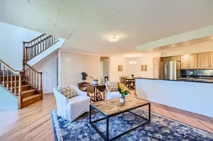 711 W Gordon Terrace, Chicago, IL 60613 - Photo 3