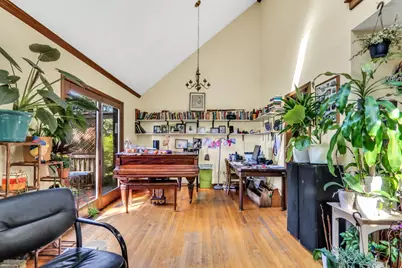 3947 Blackstone Avenue, Gurnee, IL 60031 - Photo 7