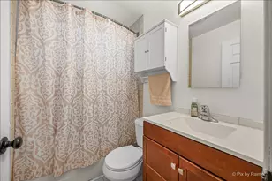 227 N Elmwood Ave, Waukegan, IL 60085 - Photo 5