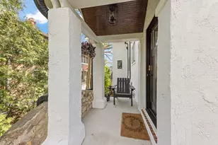 639 N Park Blvd, Glen Ellyn, IL 60137 - Photo 3