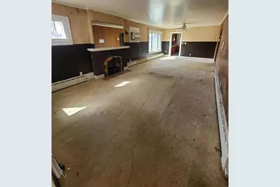 1834 Victoria Avenue, North Chicago, IL 60064 - Photo 11