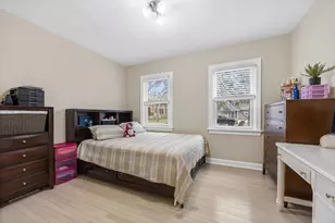 1032 Sheridan Ave, Deerfield, IL 60015 - Photo 11