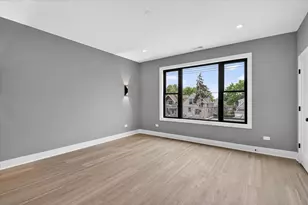 5509 W Haddon Ave, Chicago, IL 60651 - Photo 11