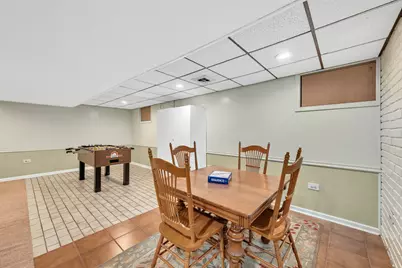 1378 Colonial Square, Wheaton, IL 60189 - Photo 21