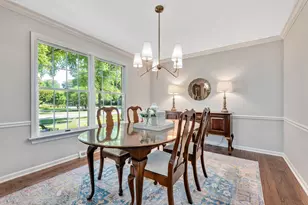 1378 Colonial Square, Wheaton, IL 60189 - Photo 3