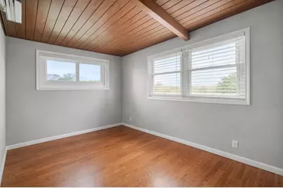 6N370 Maple Avenue, Wood Dale, IL 60191 - Photo 9