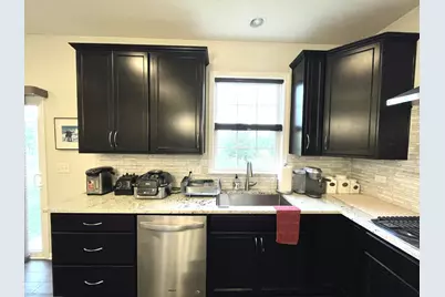 4 Andrew Lane, Hawthorn Woods, IL 60047 - Photo 7