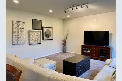 4 Andrew Lane, Hawthorn Woods, IL 60047 - Photo 11