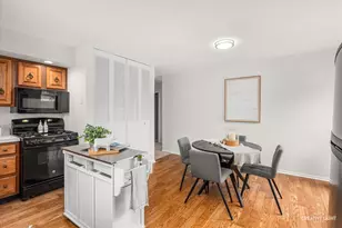 48 Garden Dr, Montgomery, IL 60538 - Photo 11