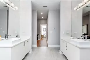 650 N Morgan St, Chicago, IL 60642 - Photo 15