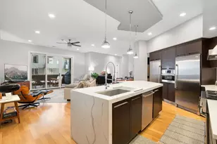 650 N Morgan St, Chicago, IL 60642 - Photo 5