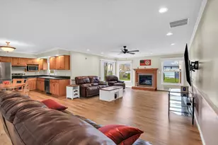 3629 Tuttle St, Danville, IL 61832 - Photo 11