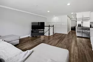 230 Millford Ln, Bloomingdale, IL 60108 - Photo 13