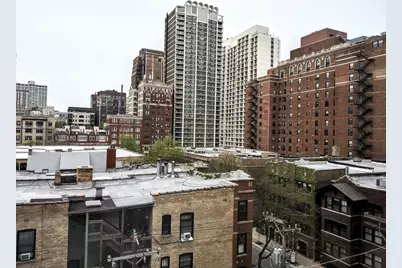 450 W Briar Place #6M, Chicago, IL 60657 - Photo 9